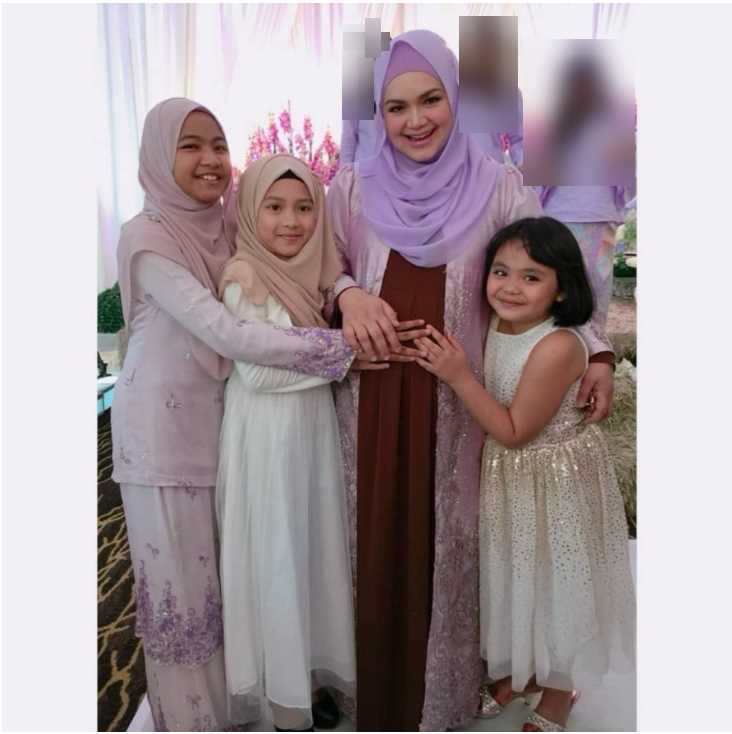 Netizen Puji Kecomelan UMAIRAH, Iras Wajah Ibu Saudaranya Dato’ Sri Siti Nurhaliza! 2